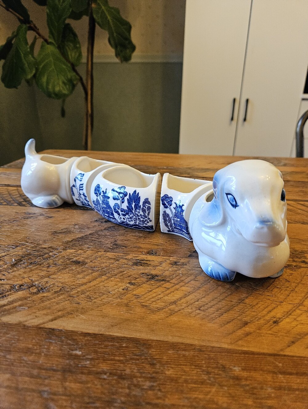 Vintage Blue Willow Dachshund, 5 Piece Ceramic Planter/Snack Set (from Japan)